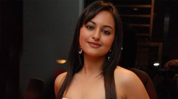 Sonakshi Real Xxx - Night Out: Sonakshi, the next Sheila?