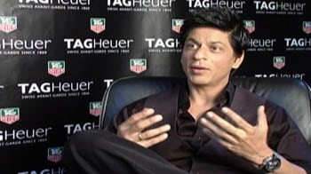 Video : Robot gives SRK sleepless nights?