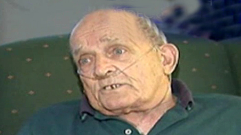 Sprouting pea removed from 75-year-old man's lung