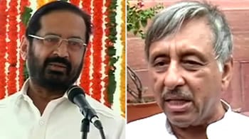 Video : Mani Shankar hopes Games flop; Kalmadi, Cong not amused