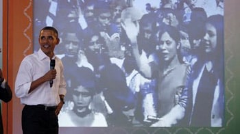 Video : Obama holds video conference with Rajasthan villagers