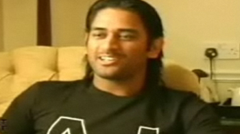 Dhoni's love triangle with Yuvi and Deepika