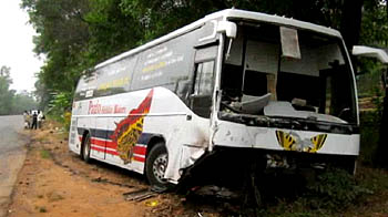 गोवा-मुंबई हाइवे पर हादसा, 11 मरे