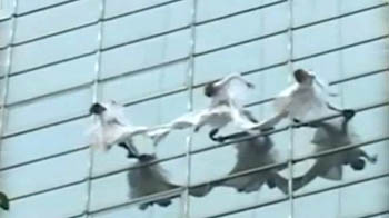 दिल्ली में बैंडालूप ग्रुप का डांस