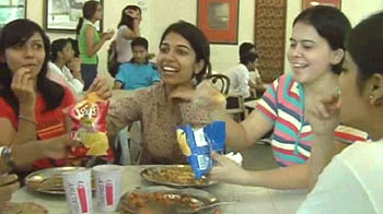 स्कूलों में जंक फूड पर कोर्ट सख्त