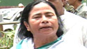 ममता के साथ माओवादी