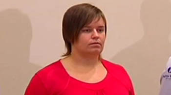 Skydivers, love triangle and a murder Skydivers, love triangle and a murder