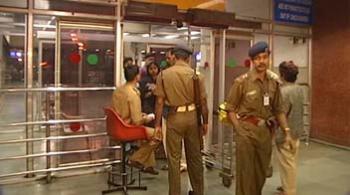 मुंबई में धरा गया एक संदिग्ध