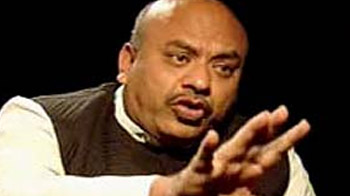 CWG scam: 30 places raided include BJP leader's home CWG scam: 30 places raided include BJP leader's home