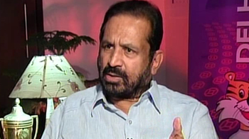 CWG: Exorbitant taxi fares dictated by Kalmadi aide?