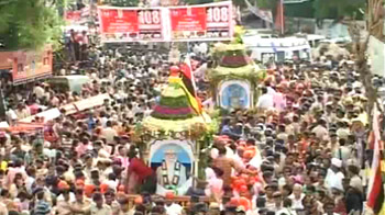 Rath Yatra: Devotees entranced, cops tense