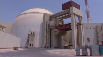 Video : Iran begins fuelling first nuclear reactor