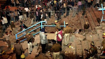 Video : वाराणसी में गंगा आरती के दौरान धमाका