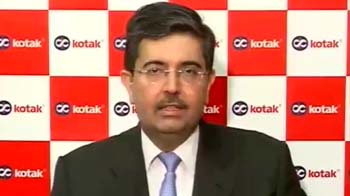 Mukesh Ambani set to enter financial services