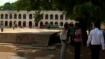 Video : Boy shot at by senior in Delhi school