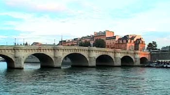 Video : Romantic City's beautiful bridges
