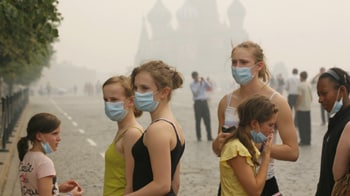 Video : Moscow: Smog from wildfires killing 700 a day