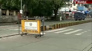 Video : Bharat bandh: No autos, taxis on the road in Mumbai