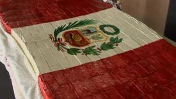 Peru's largest chocolate flag