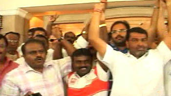 Karnataka crisis: Governor-Speaker standoff