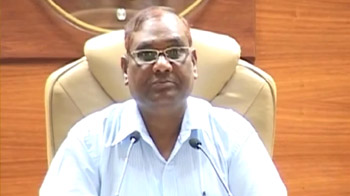 राहुल की रेल यात्रा पर विवाद