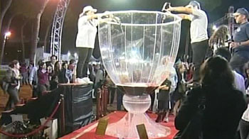 Lebanon unveils world's largest wine glass