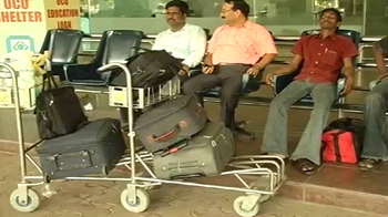 बंद के कारण कोलकाता में उड़ाने रद्द