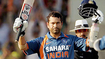 क्रिकेट का 'दबंग' बन गए हैं सचिन क्रिकेट का 'दबंग' बन गए हैं सचिन