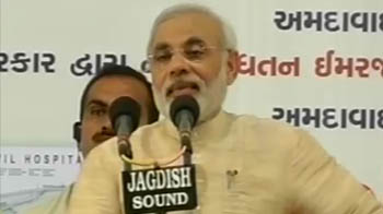 Narendra Modi targets PM over CWG preparations