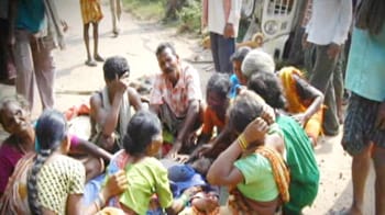 Video : Maoists blow up ambulance in Orissa, 5 killed