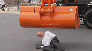 Dancing with an earth mover