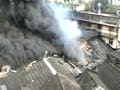 Videos : मुंबई की कपड़ा फैक्टरी में आग