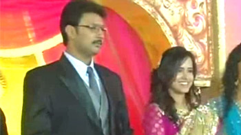 The united colours of DMK at family wedding in Madurai