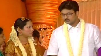 Videos : करुणानिधि के पोते की शादी