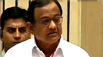 'धमाकों के पीछे भगवा आतंकी'