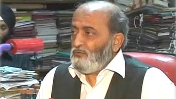 फैसले के बाद भी केंद्र की मंजूरी अहम