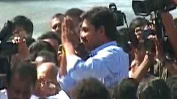 After Naidu, Jagan goes on fast for farmers