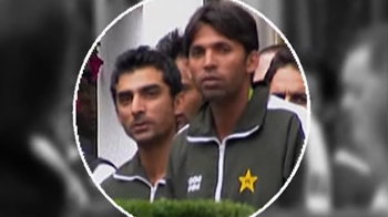 3 Pakistani cricketers summoned by Scotland Yard 3 Pakistani cricketers summoned by Scotland Yard