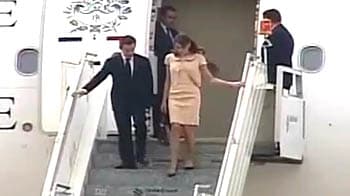 Video : French President Sarkozy arrives in India