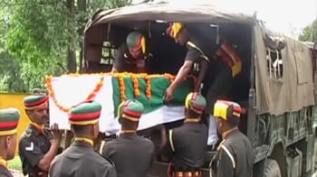 Video : After 48 years, it's homecoming for martyr's body
