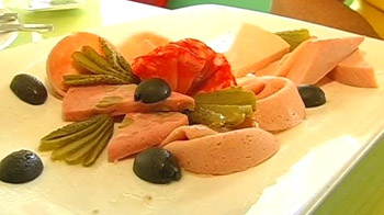 Food: A colourful affair