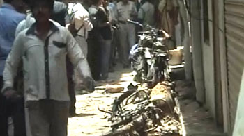 Bomb attack injures UP minister