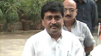 Adarsh Society scam: Ashok Chavan offers to resign