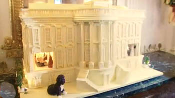 White House gets holiday makeover