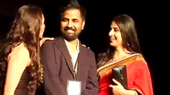 Vidya Balan walks the ramp for Sabyasachi