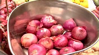 Videos : कम सप्लाई से दिल्ली में सब्जी महंगी