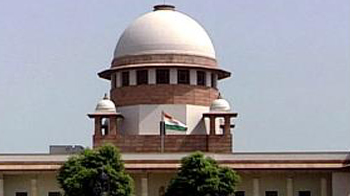 Death sentence for 3 AIADMK men for college bus fire