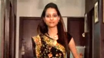 Novel ways to drape a saree Novel ways to drape a saree