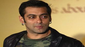 Video : No headway in Salman hit-and-run case