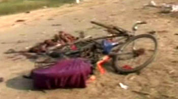 पुलिस की लापरवाही से बम फटा, 7 मरे